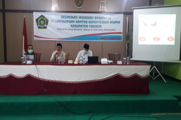 Bupati Kabupaten Cirebon dan Kepala Kankemenag  Paparkan Urgensi Moderasi Beragama